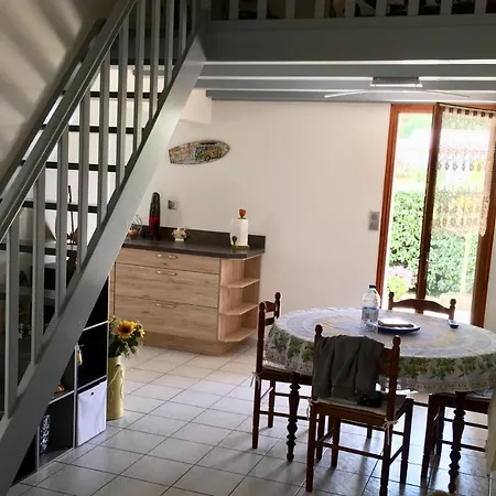 Feriehus Maison Au Calme Proche, Toutes Commodites A Pied *